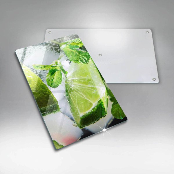 Glass worktop saver Water with lime and ice