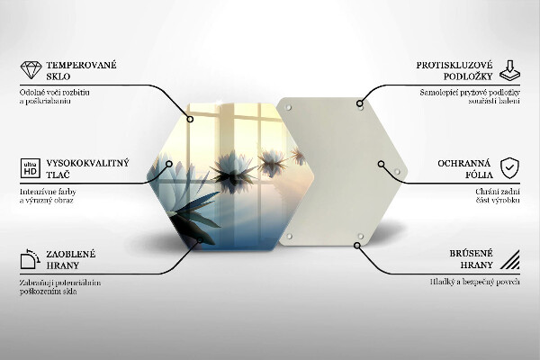 Chopping board Lilie flowers on the water