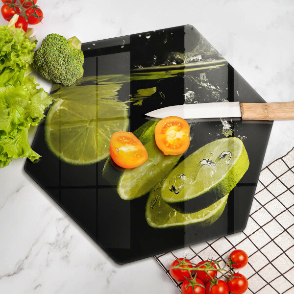 Chopping board glass Lime in water