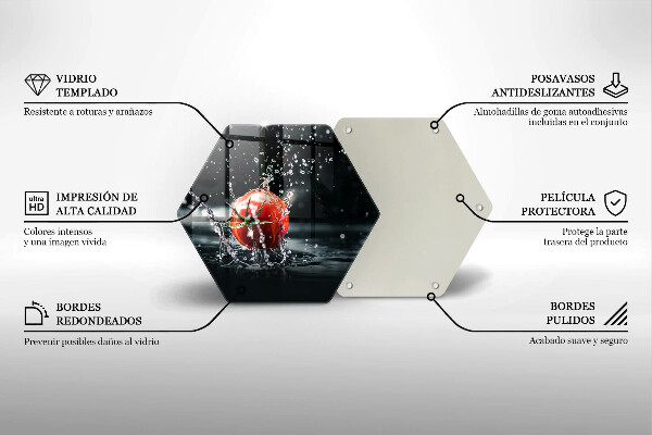 Chopping board glass Tomato in water