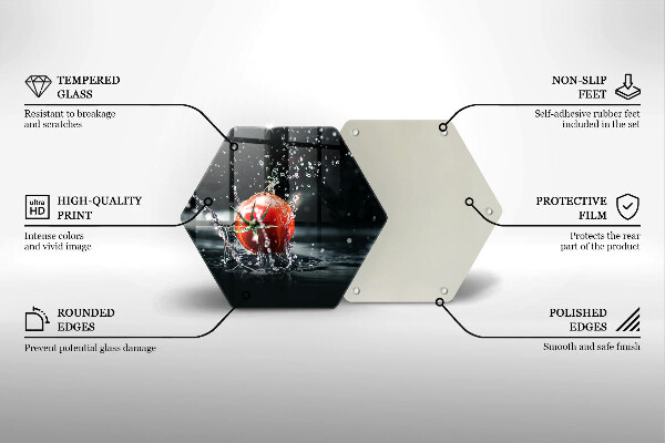 Chopping board glass Tomato in water