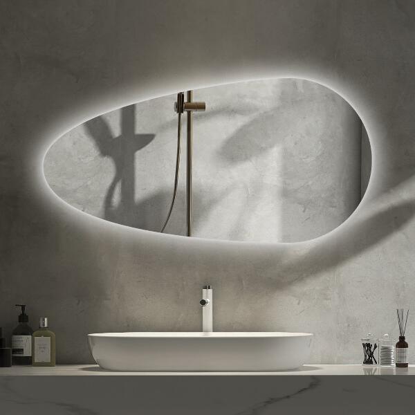 Tear shaped lighted mirror 35x70 cm