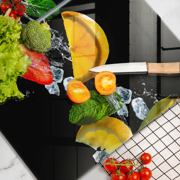 Kitchen worktop saver Fruits in water