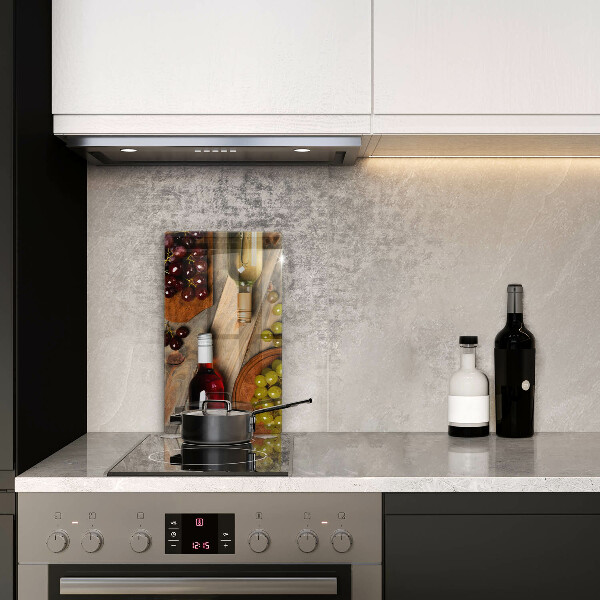 Glass worktop saver Bottles of wine and grapes
