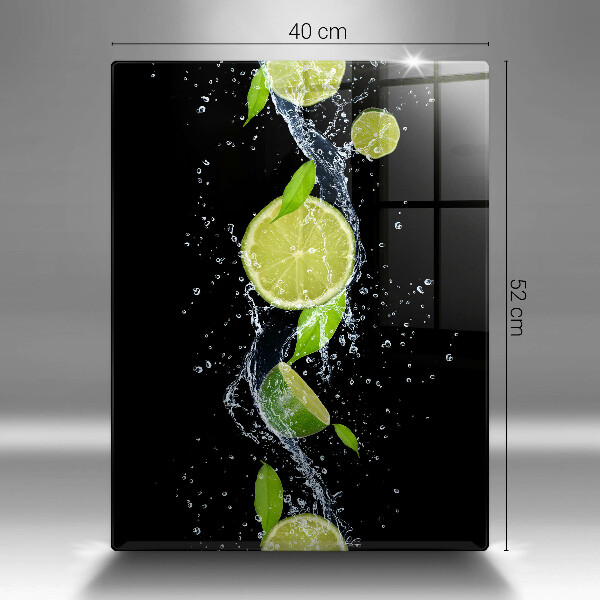 Glass worktop saver Juicy lime in water