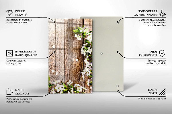 Glass worktop saver White flowers on the boards