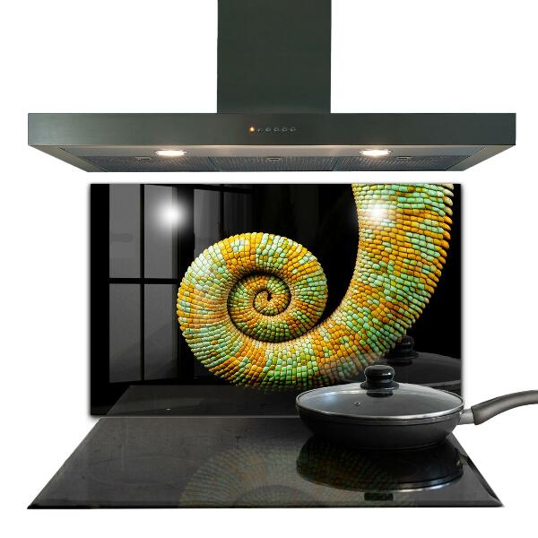 Hob splashback Chameleon tail nature