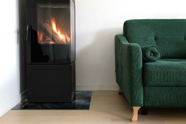 Square glass hearth Elegant leaves in texture
