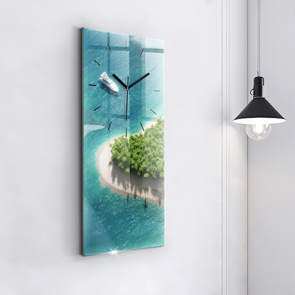 Modern vertical wall clock Heart Island