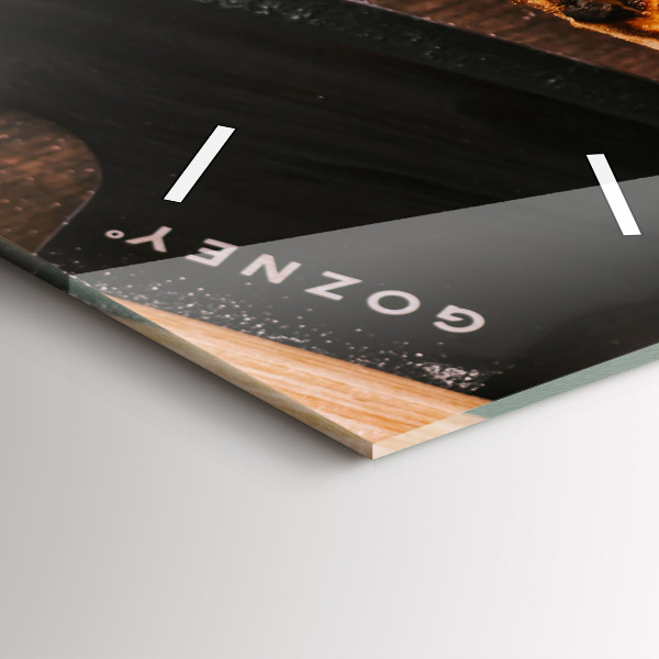 Modern vertical wall clock Italian pizza