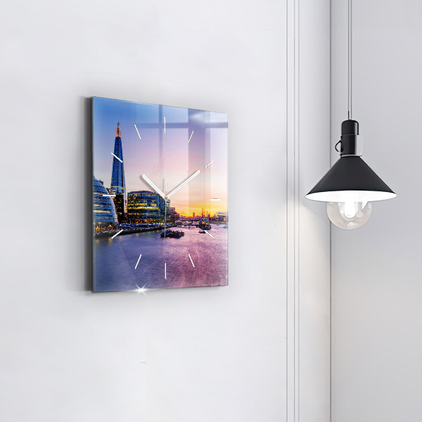 Square glass wall clock View of London