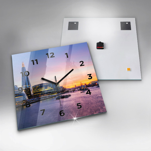 Square glass wall clock View of London