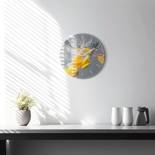 Round glass clock Citrus in water