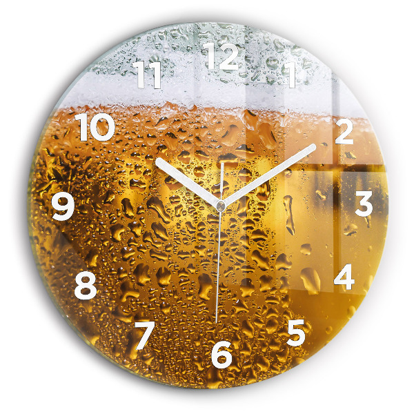 Round glass clock A mug of beer