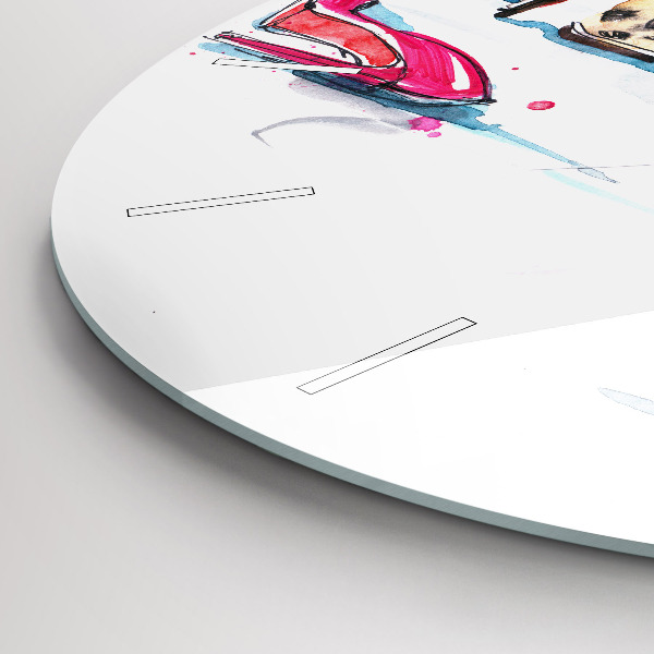 Round glass clock The element of femininity