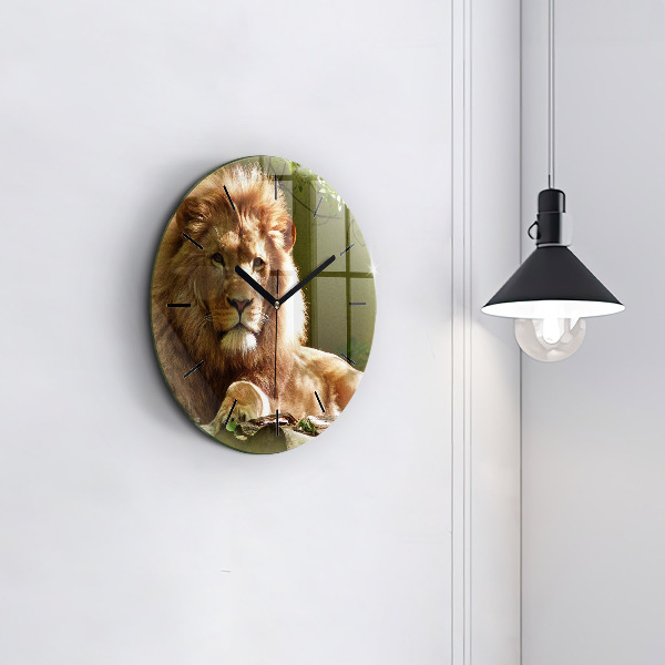Round glass clock Portrait of a Lion