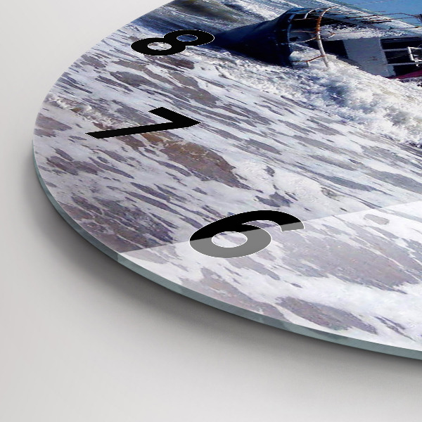 Round glass clock Sunken watercraft