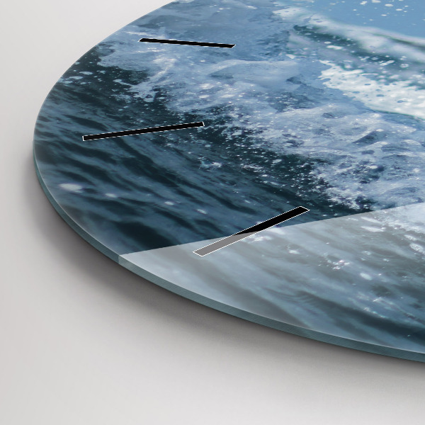 Round glass clock Photo of sea waves