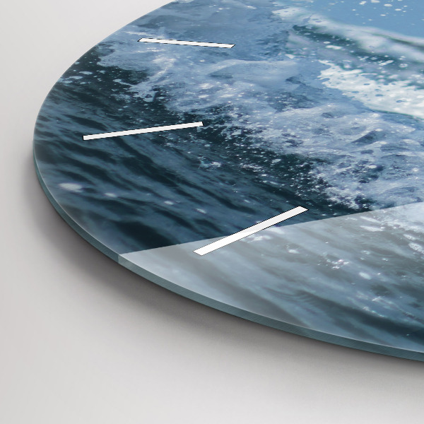 Round glass clock Photo of sea waves