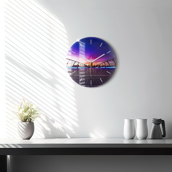 Round glass clock 'St. Paul''s Cathedral'