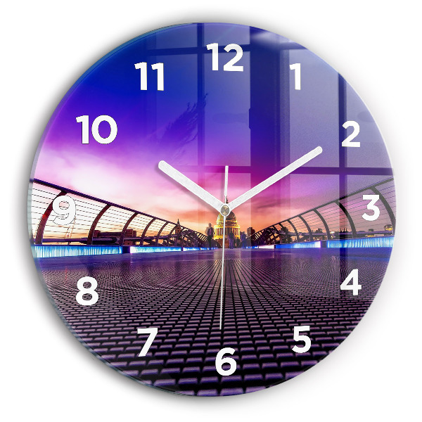 Round glass clock 'St. Paul''s Cathedral'