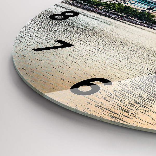 Round glass clock Binnenalster in Hamburg