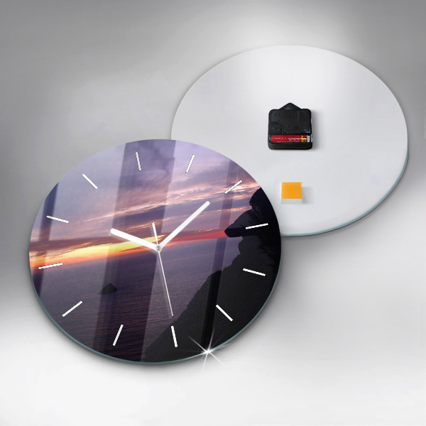 Round glass clock Stone head