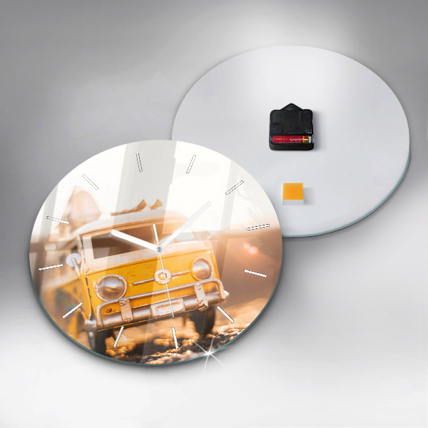 Round glass clock Car on vacation