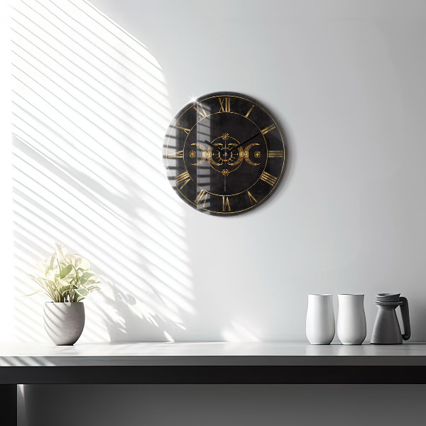 Round clock glass Golden Roman numerals