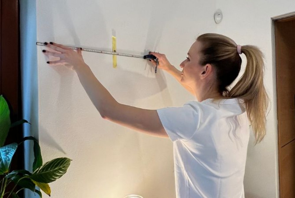 mirror installation